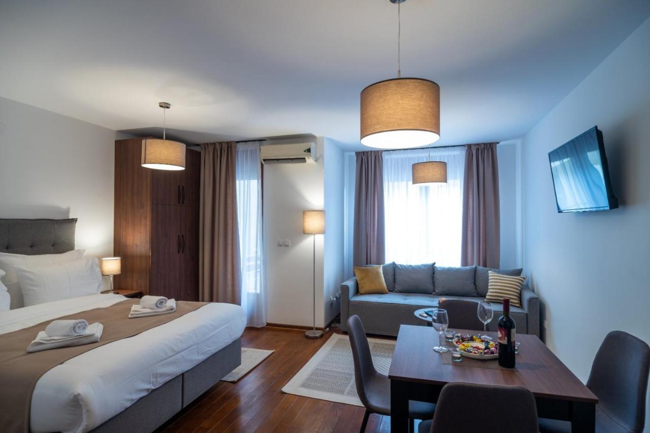 Apartman Eros วรินรัชกา บานยา ภายนอก รูปภาพ