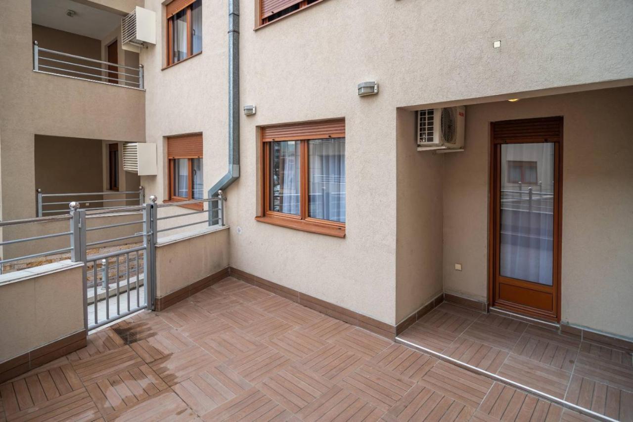 Apartman Eros วรินรัชกา บานยา ภายนอก รูปภาพ